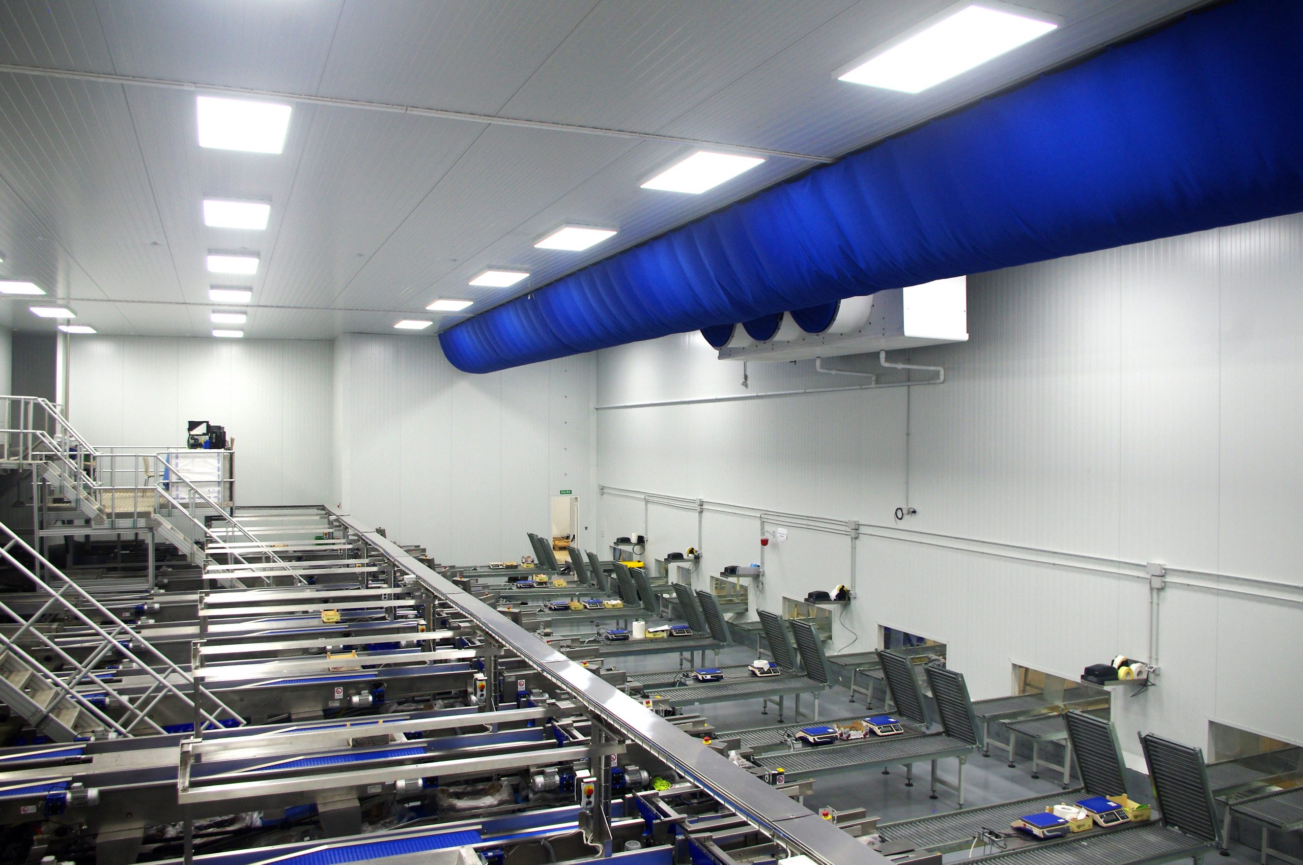 El servicio de lavandería FabricAir es esencial en la industria alimentaria, donde los estándares de higiene son clave para la producción segura.