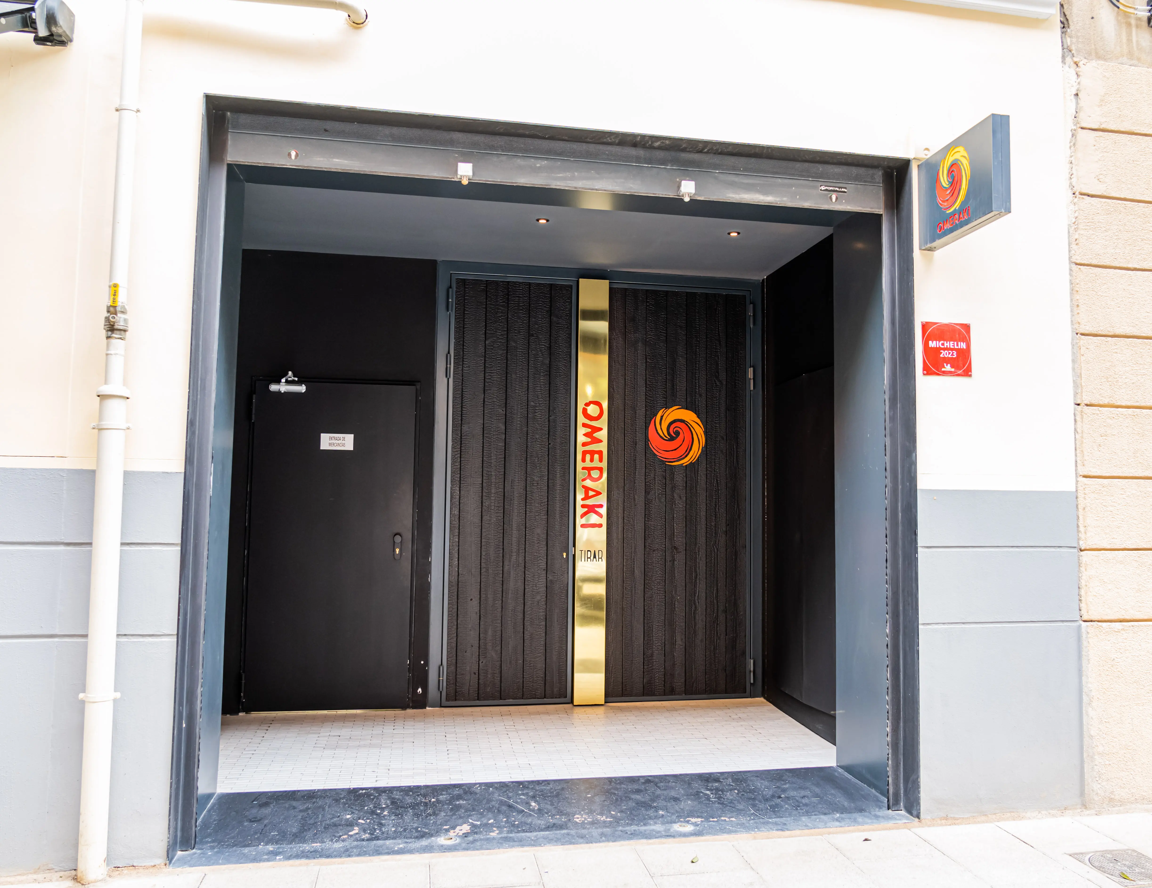 Restaurante Omeraki by Alberto Chicote conductos fabricair