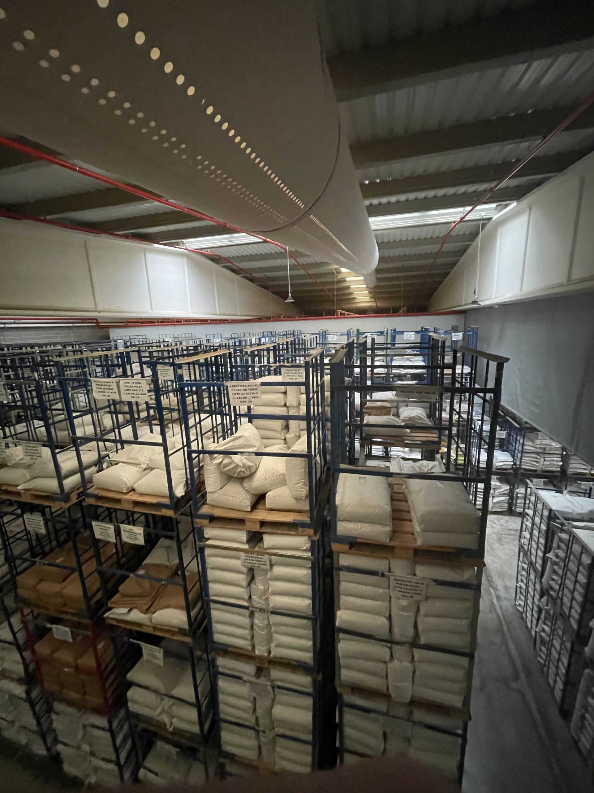 nave logistica amoros