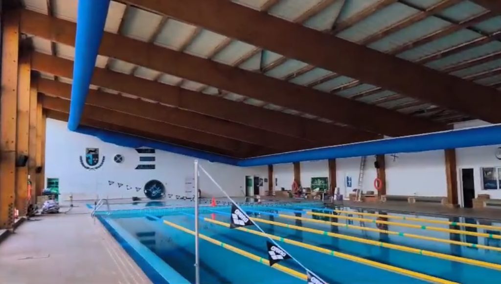 Club Natación Calella climatización de la piscina en la renovación por su 40 aniversario. Con conductos FabricAir