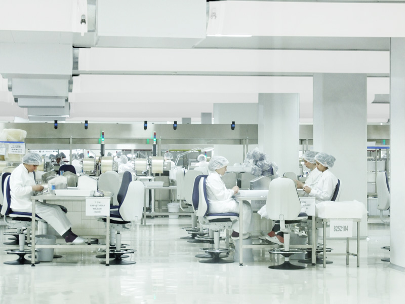 Balti medžiaginiai ortakiai Novamed laboratorijoje, TR