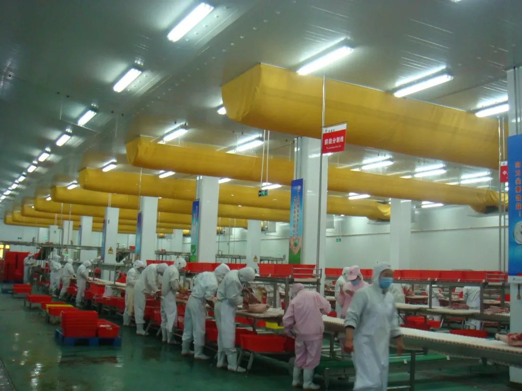 Gıda Tesislerinde Yüksek Hijyen Geresinimlerine Uyum Sağlayan FabricAir Kumaş Hava Kanalları