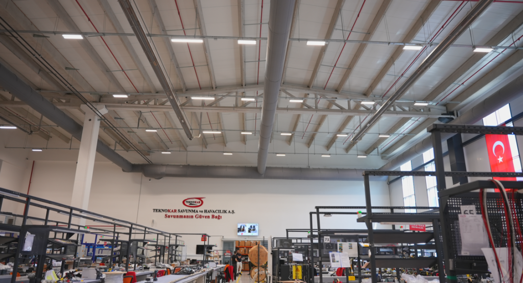 FabricAir kumaş hava kanalları, TEKNOKAR'da işletme maliyetlerini düşürdü.