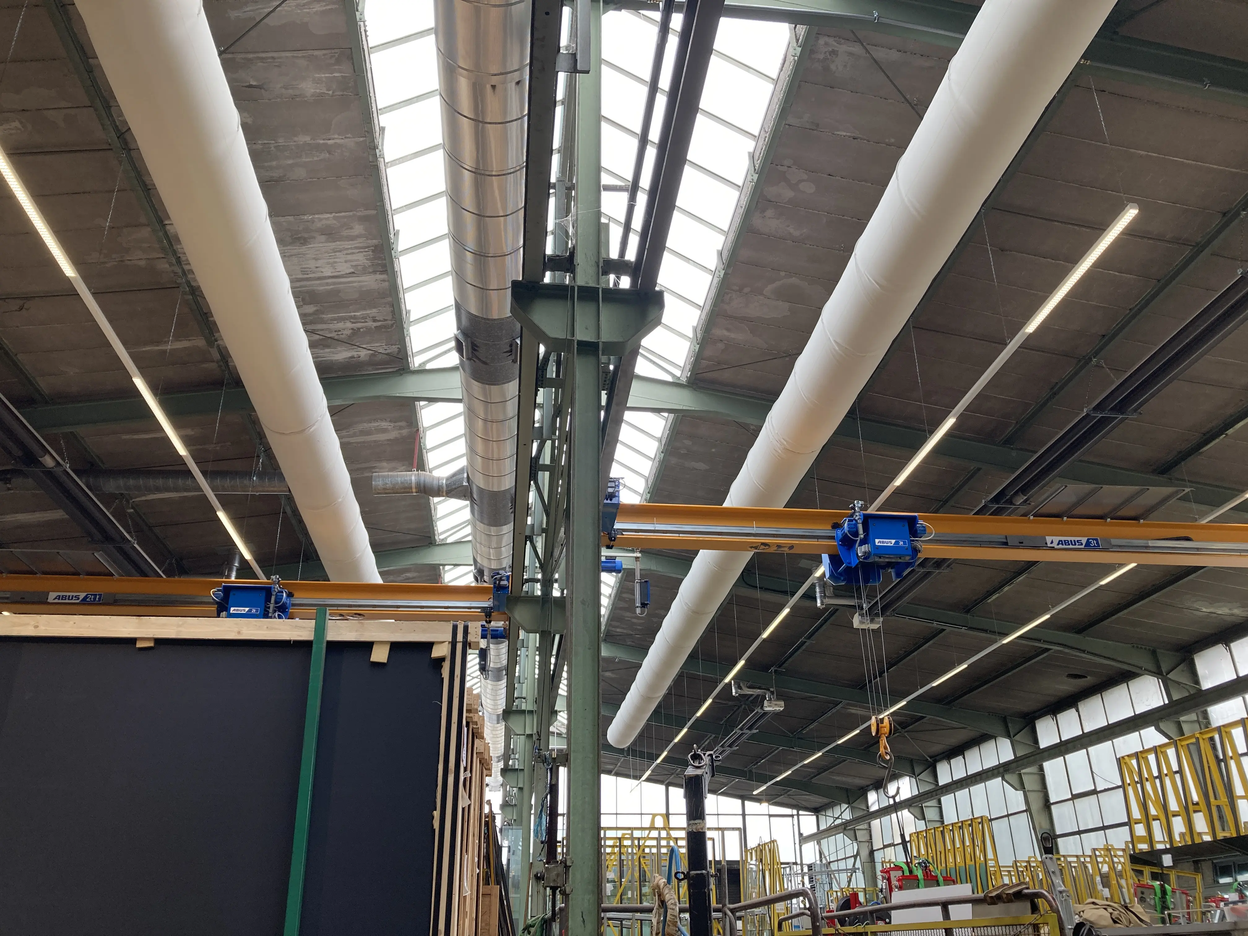 FabricAir air dispersion system installed in glass processing facility in Cologne Germany