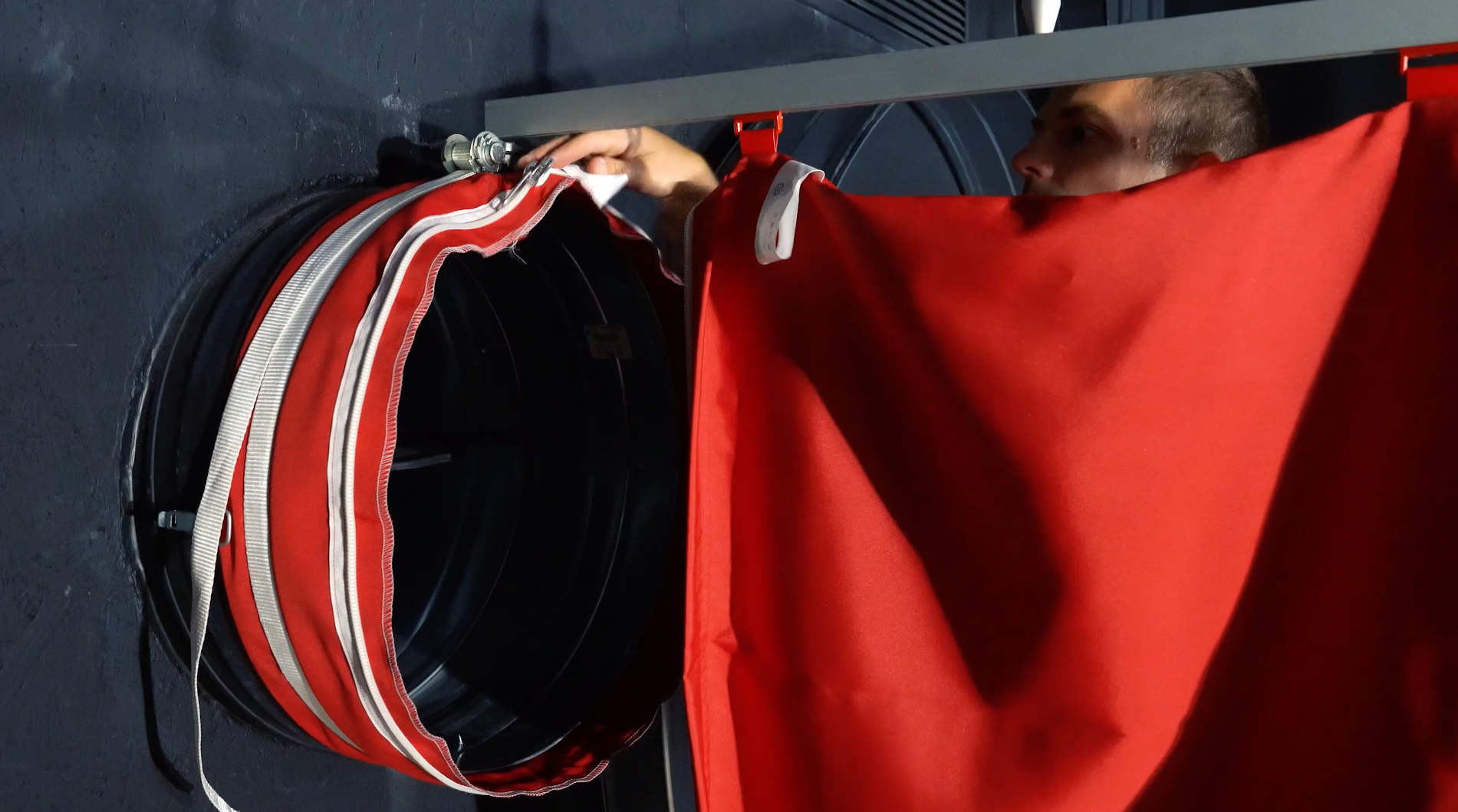 How to install duct on H-Rail Type 08