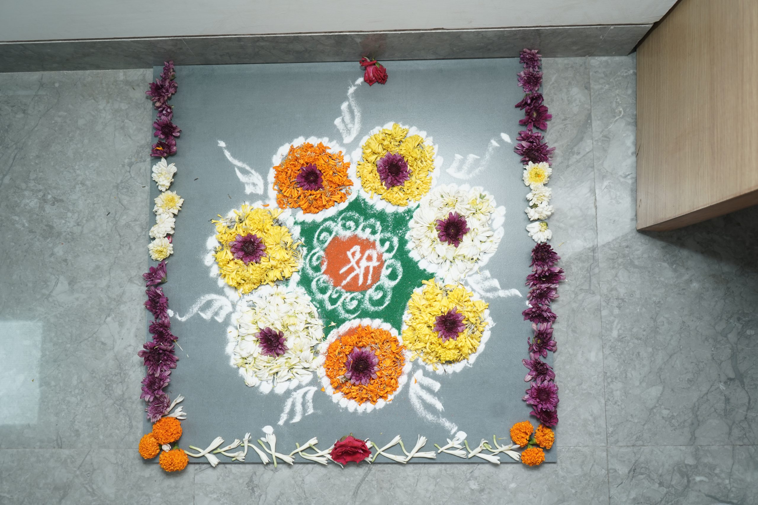 FabricAir celebrates the opening of their newest office in India with a grand opening event.