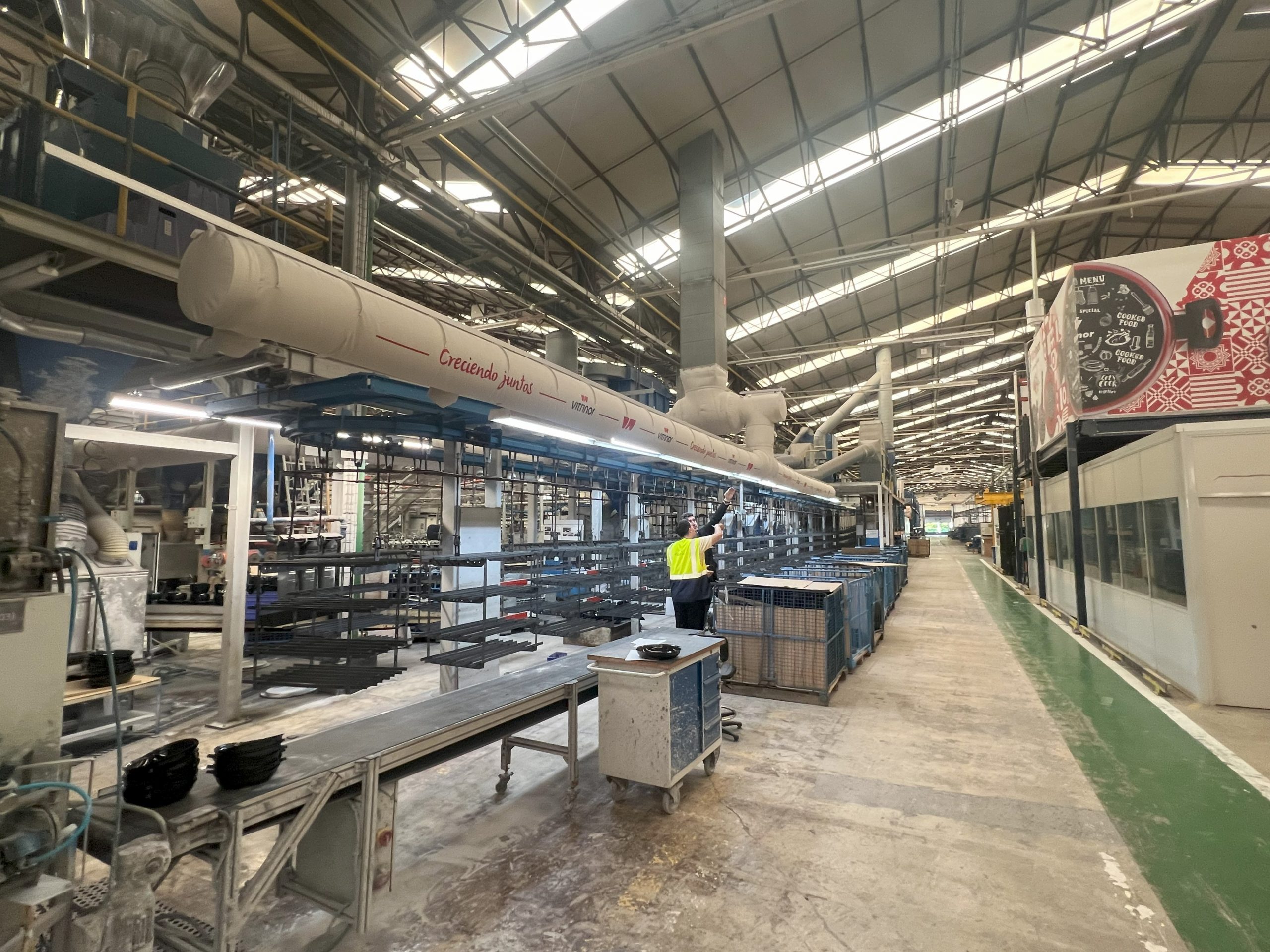 Custom printed fabric air dispersion systems ensure precise air delivery to occupied spaces in the Vitrinor factory in Spain