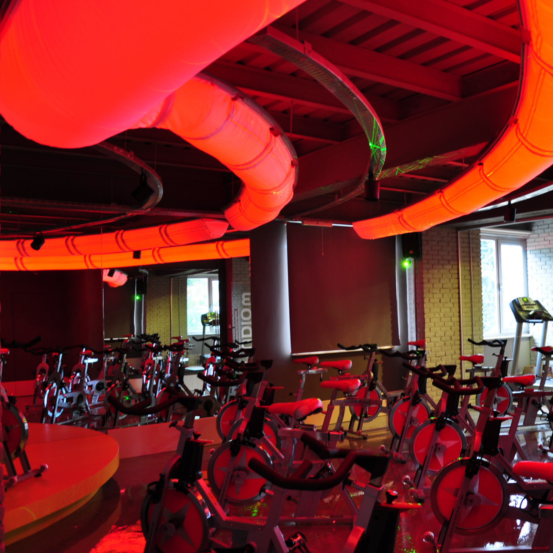 Fabric ducts offer an innovative solution for providing thermal comfort to any indoor environment