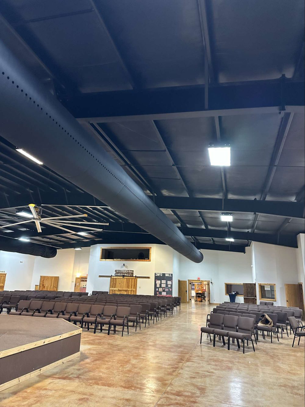 textile ducting installation in a large room for a church