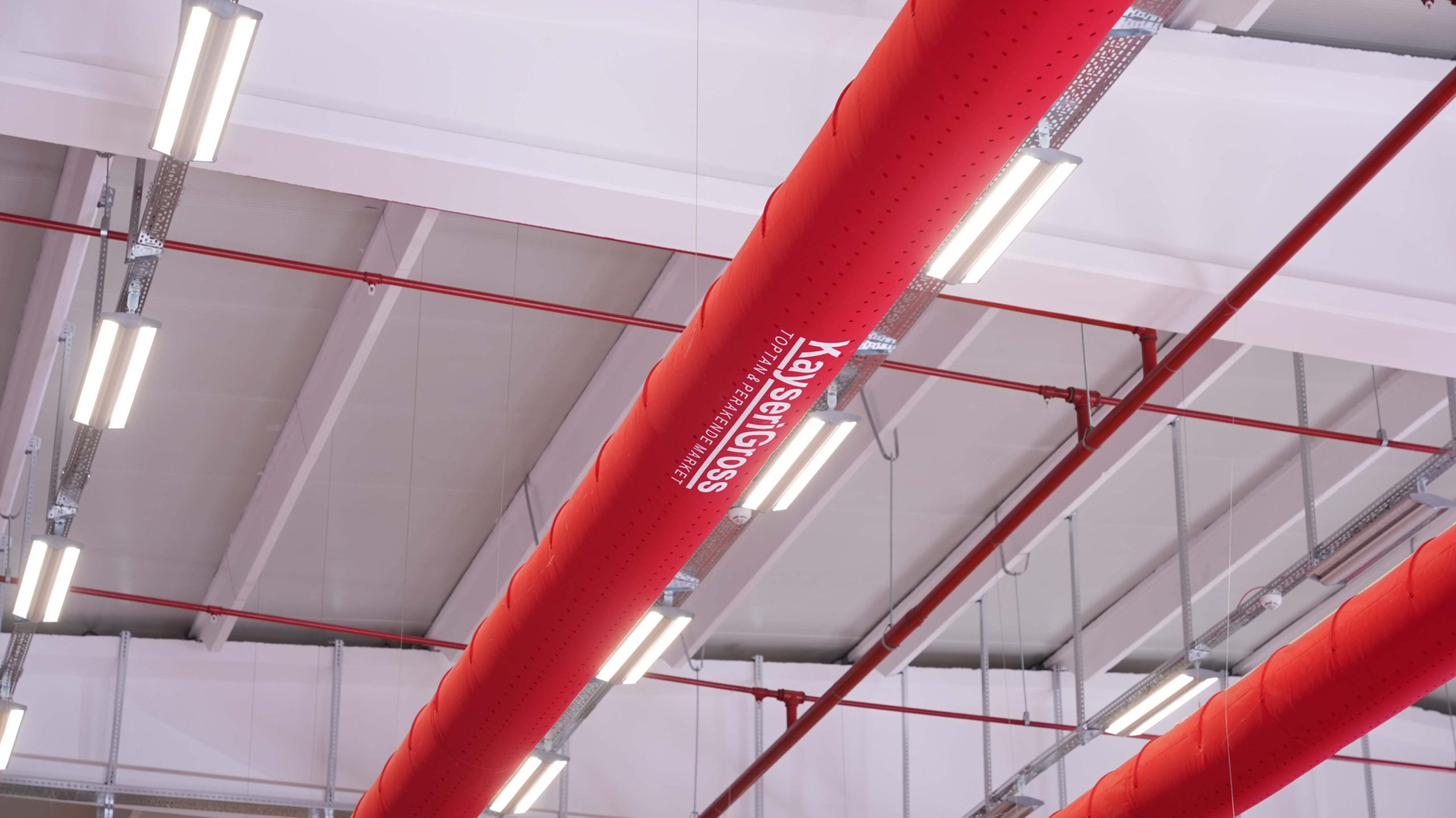 High quality and customized fabric ducting for retailers